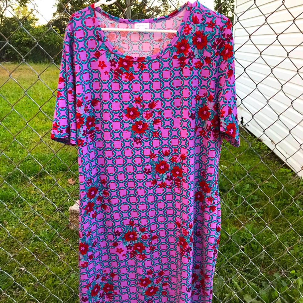 NWOT LuLaRoe Dress 🌹